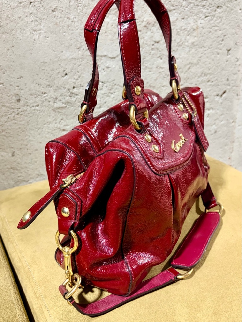 Coach Red Patent Leather Shoulder Satchel with Gold Hardware, versatile straps - Picture 2 of 7